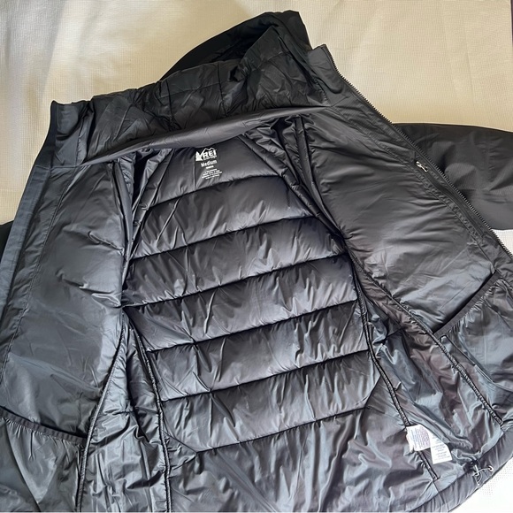 Stormhedge Down Hybrid Jacket - Picture 3 of 10